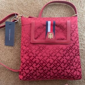 BRAND NEW Tommy Hilfiger Cross Body Purse